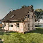 Watermark Usedom - Premium Direkt Am Wasser Mit Eigener Badestelle - Haus Welle * Rankwitz