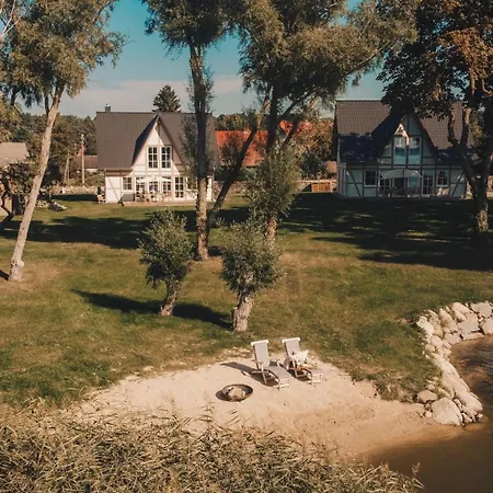 Watermark Usedom - Premium Direkt Am Wasser Mit Eigener Badestelle - Haus Welle Prázdninový dům *