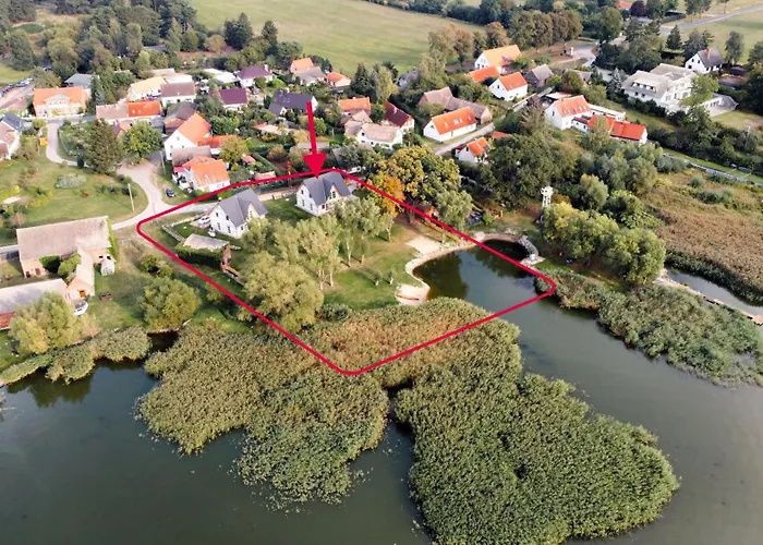 Watermark Usedom - Premium Direkt Am Wasser Mit Eigener Badestelle - Haus Welle Rankwitz